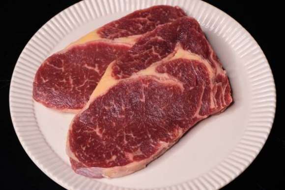 Premium Angus Grassfed Rib Eye